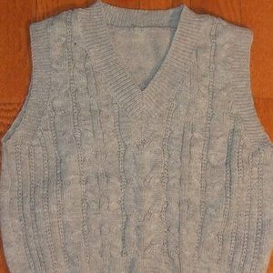 BOY'S Sweater Vest Size 6
